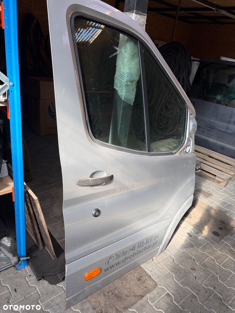 DRZWI prawe kompletne  FORD TRANSIT MK8 - 3