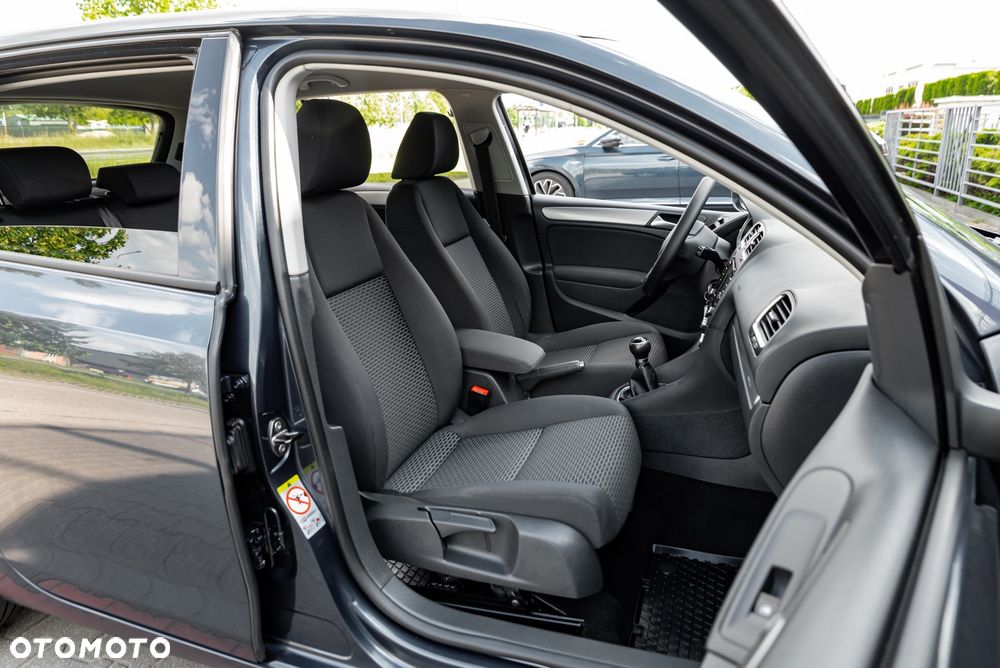 Volkswagen Golf 1.4 Comfortline - 23