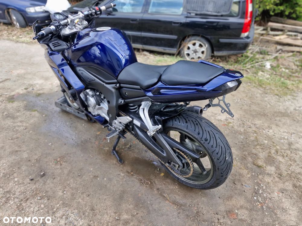 Yamaha FZ - 3