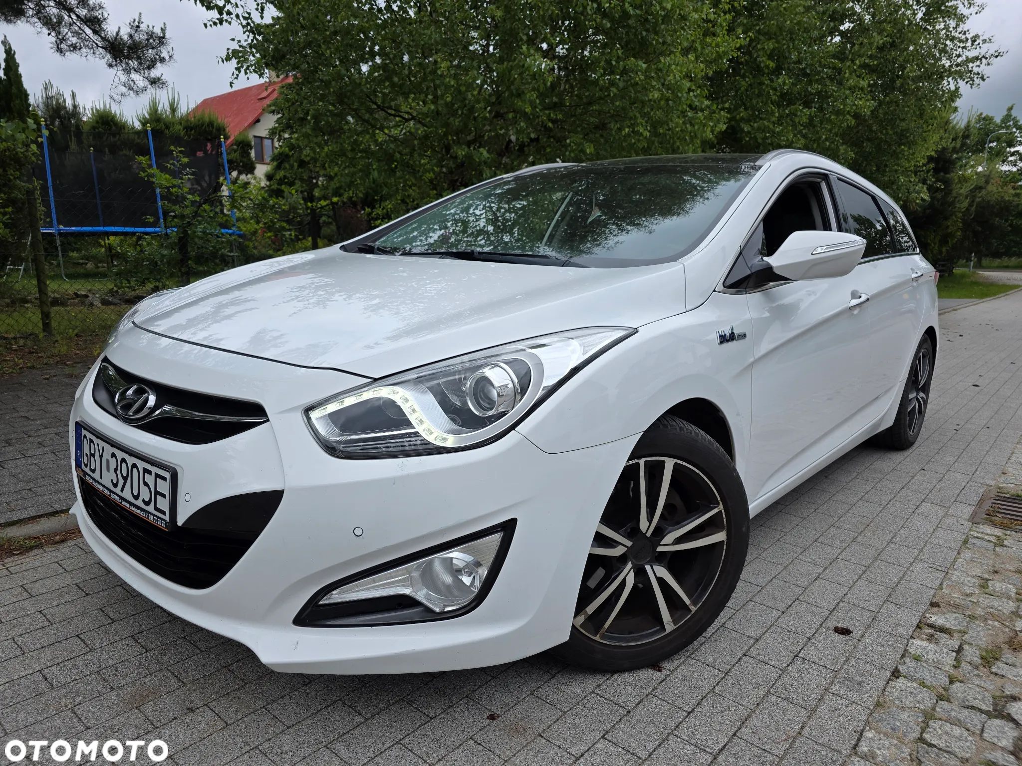Hyundai i40 Kombi blue 1.7 CRDi Family - 1