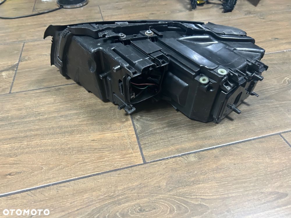 LAMPA PRAWA XENON 4E0 AUDI A8 D3 LIFT ORG - 3