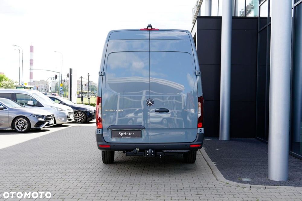 Mercedes-Benz Sprinter - 6