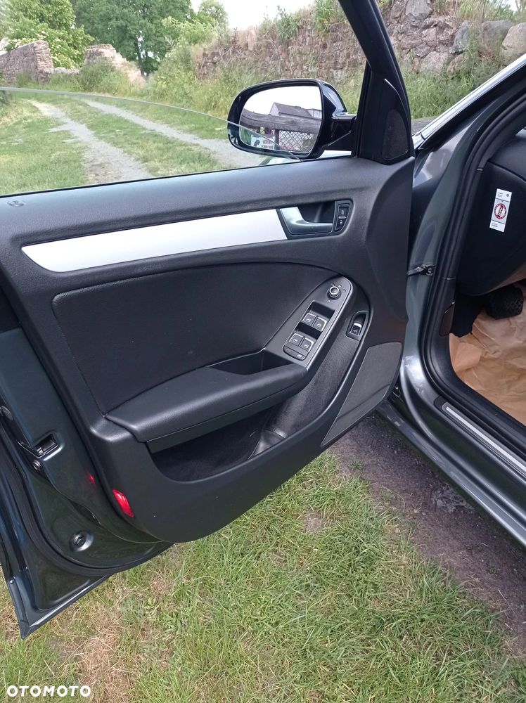 Audi A4 Limousine 2.0 TDI DPF clean diesel multitronic S line Sportpaket - 7