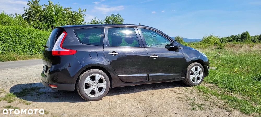Renault Grand Scenic Gr 1.4 16V TCE Bose Edition - 4