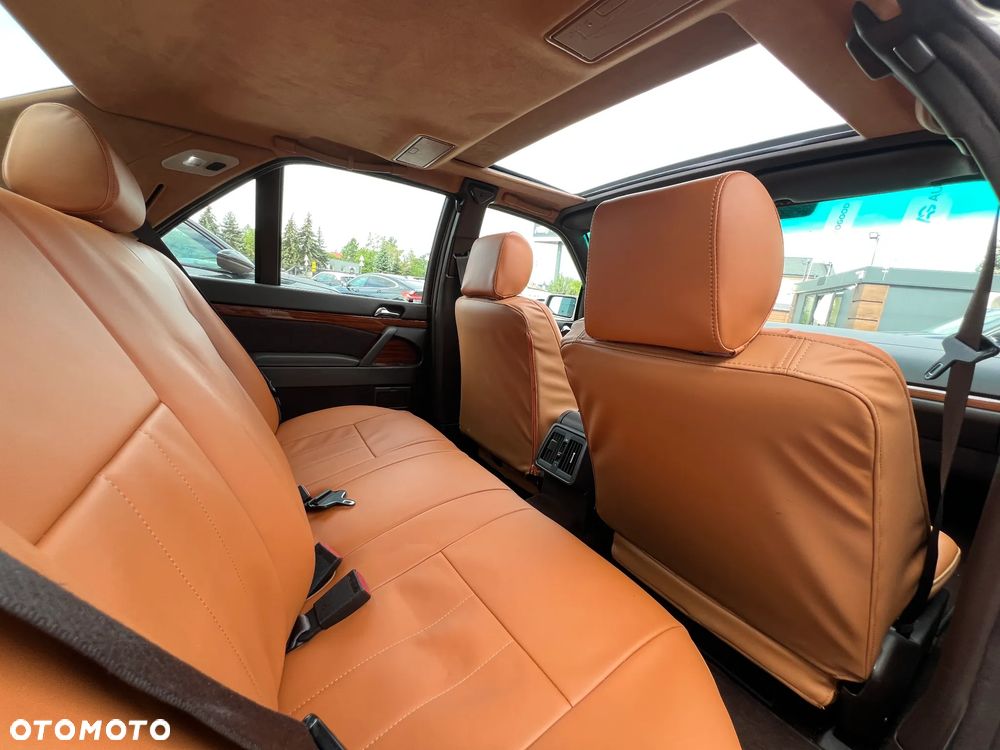 Mercedes-Benz Inny - 27