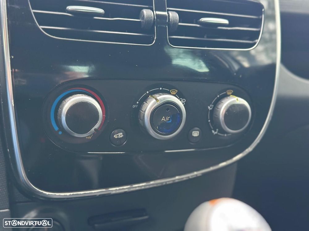 Renault Clio Sport Tourer 1.5 dCi Dynamique S 82g - 21