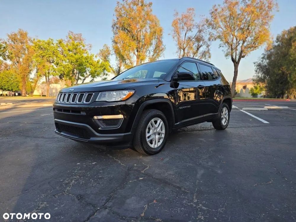 Jeep Compass - 9