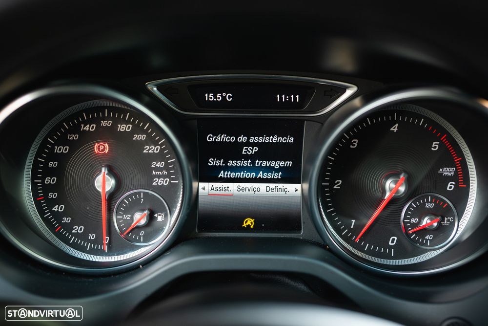 Mercedes-Benz CLA 200 Shooting Brake d Urban - 22