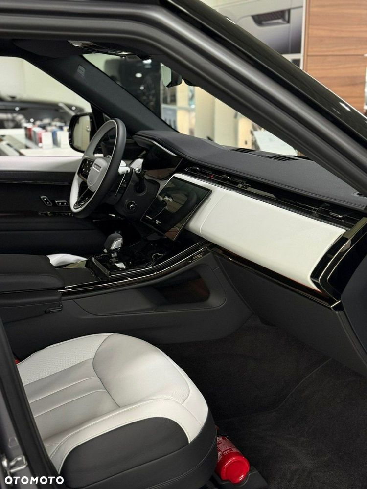 Land Rover Range Rover Sport - 10