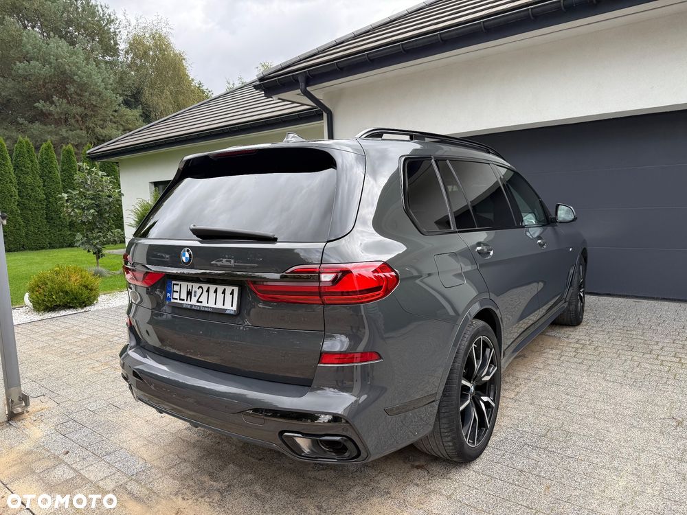 BMW X7 xDrive40d mHEV - 12