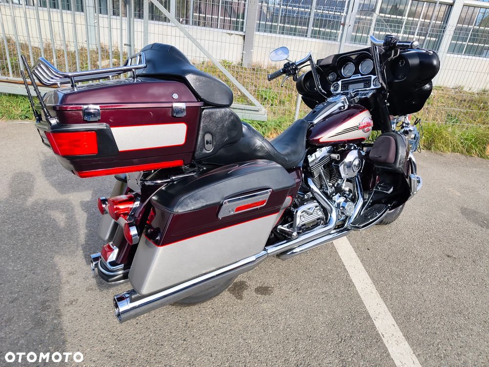 Harley-Davidson Touring Electra Glide - 18