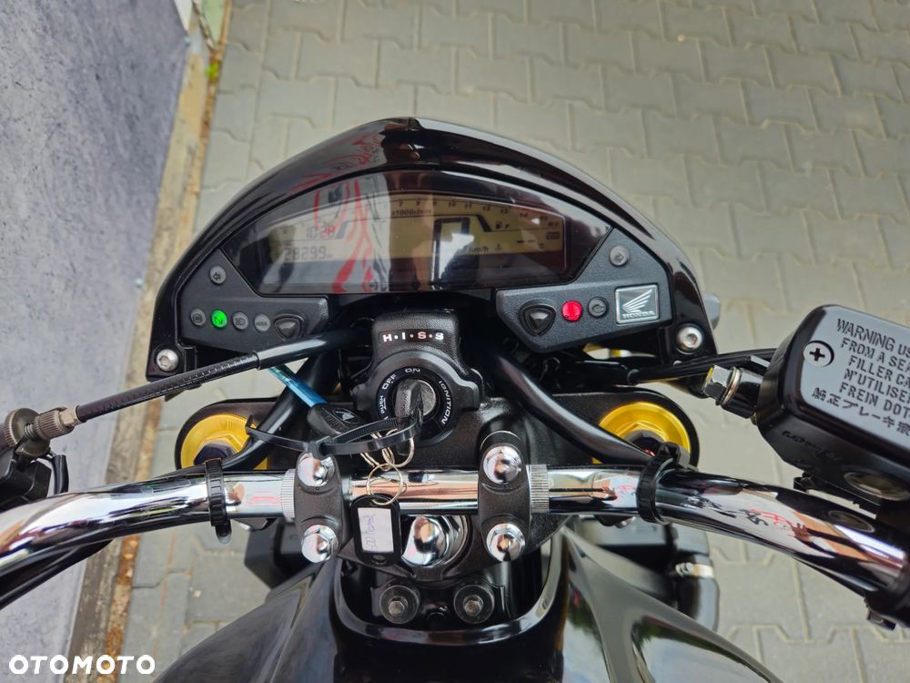 Honda CB - 4