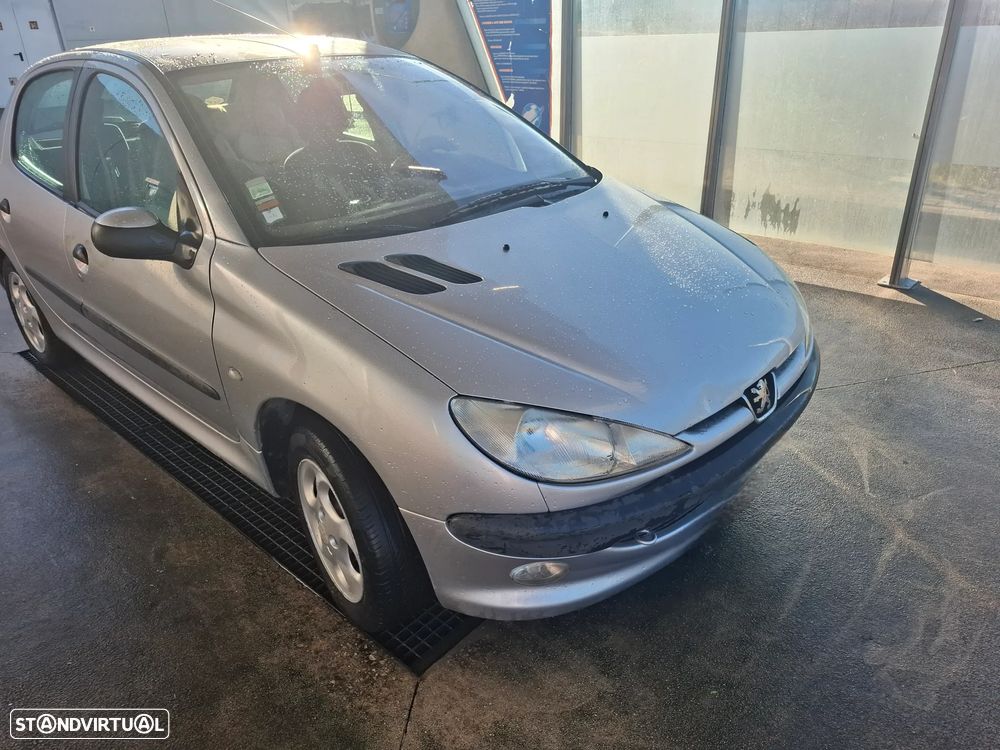 Peugeot 206 1.1 Color Line - 5