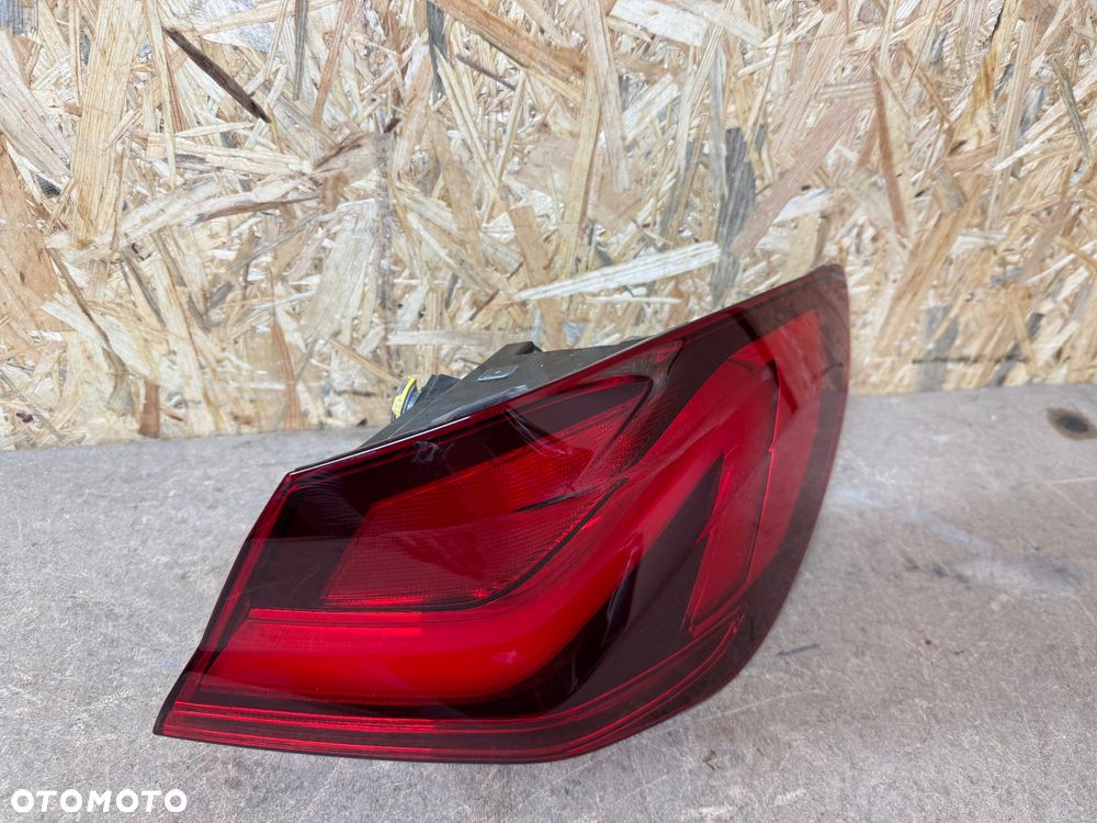 BMW 1 F40 LAMPA PRAWY TYŁ 7450644 EUROPA ORYGINAŁ - 7