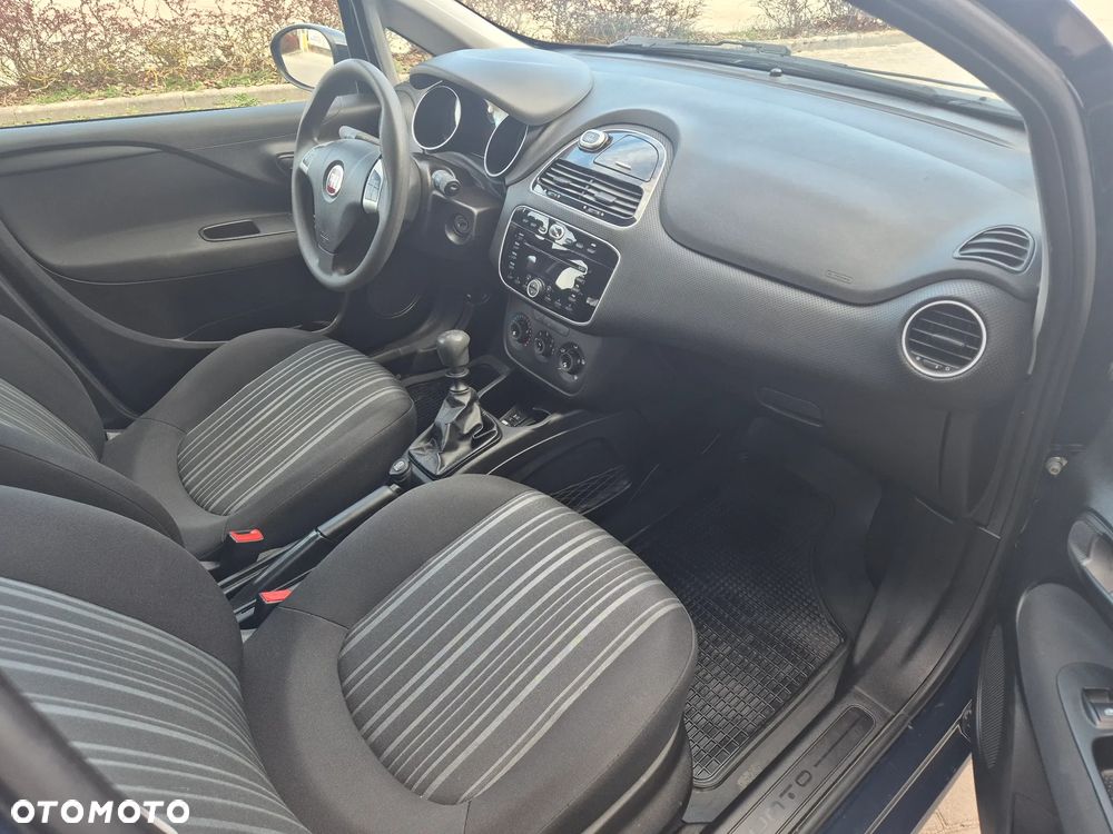 Fiat Punto Evo 1.4 8V Dynamic - 11