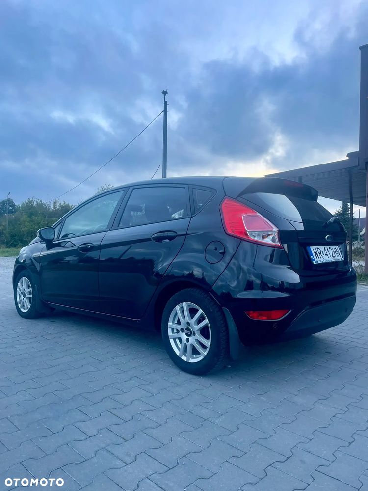 Ford Fiesta - 5
