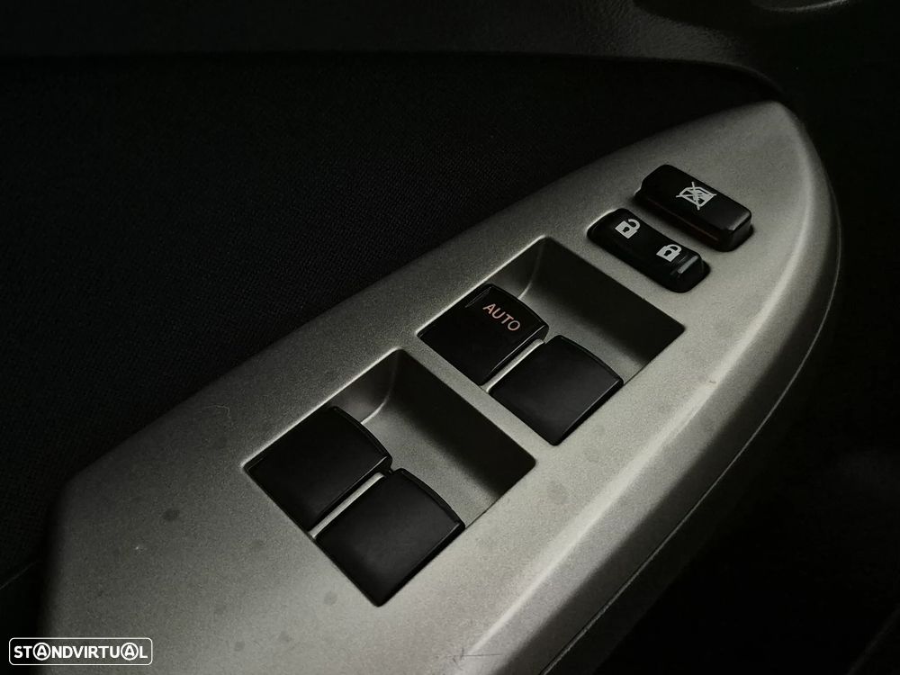 Toyota Corolla 1.4 VVT-i Sol - 23