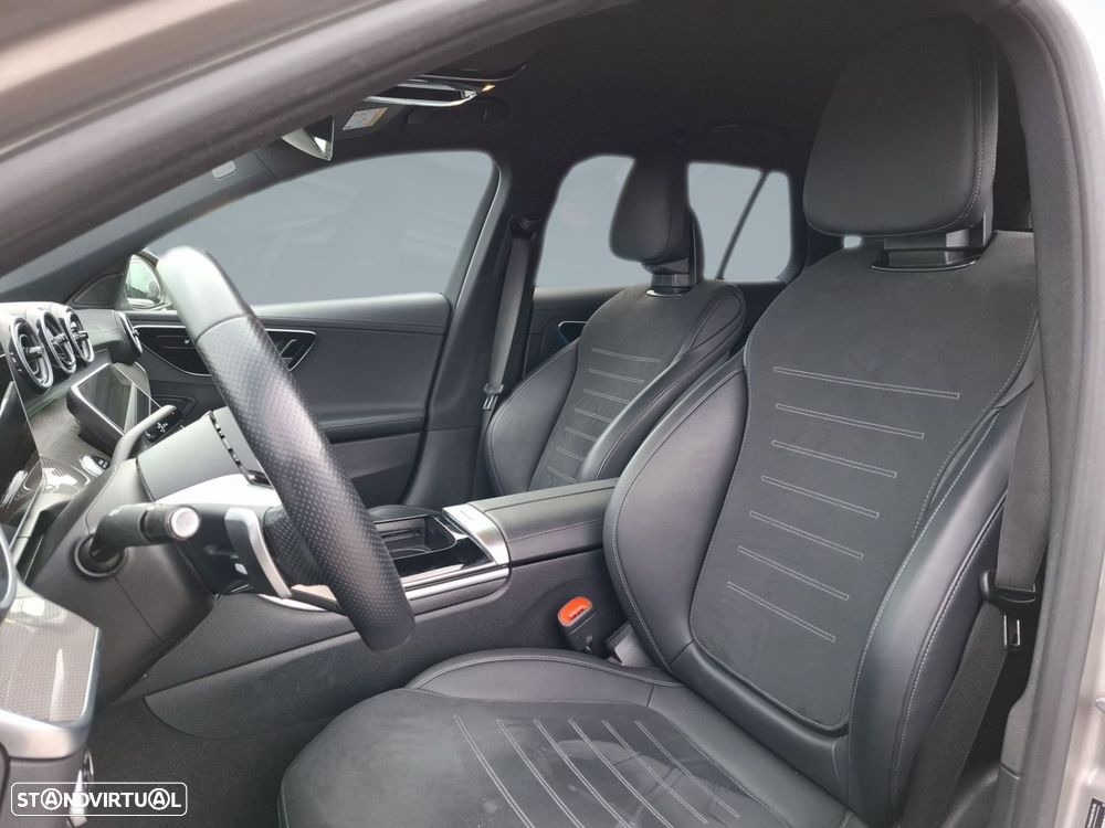 Mercedes-Benz C 300 de AMG Line — fotografia 11