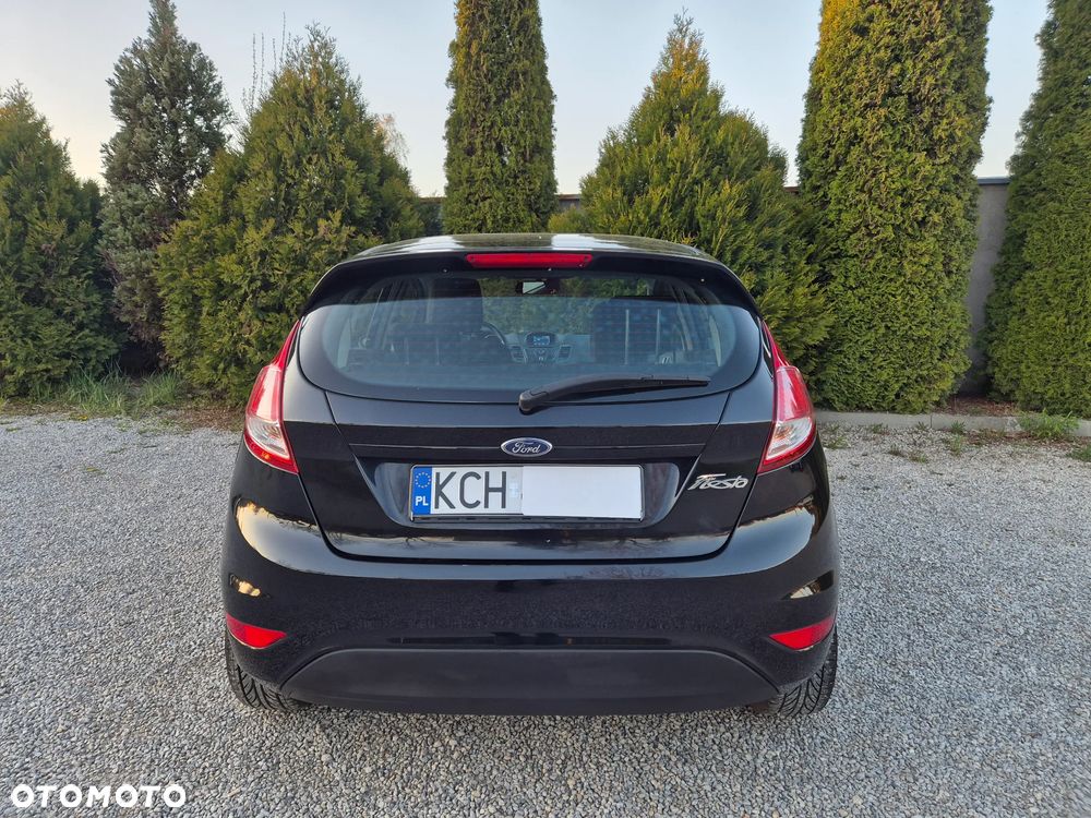Ford Fiesta 1.25 Celebration - 34