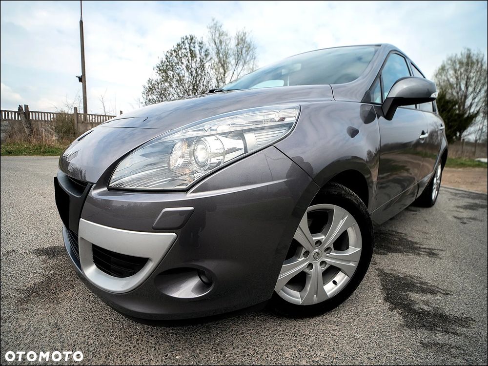 Renault Scenic - 11