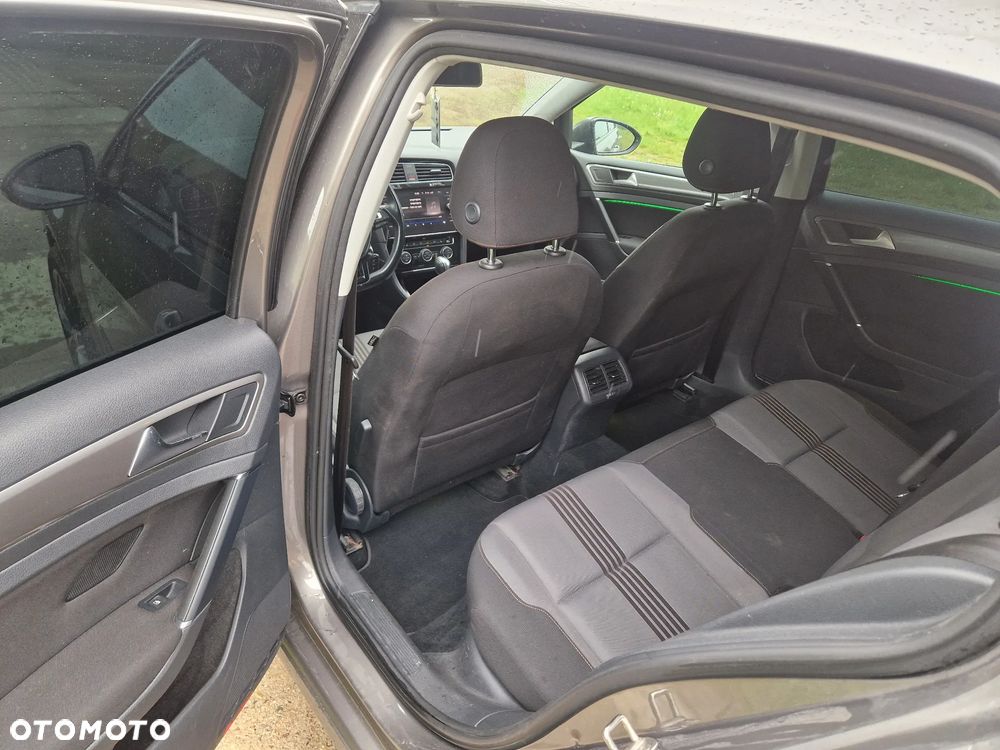 Volkswagen Golf 1.4 TSI (BlueMotion Technology) DSG Highline - 9