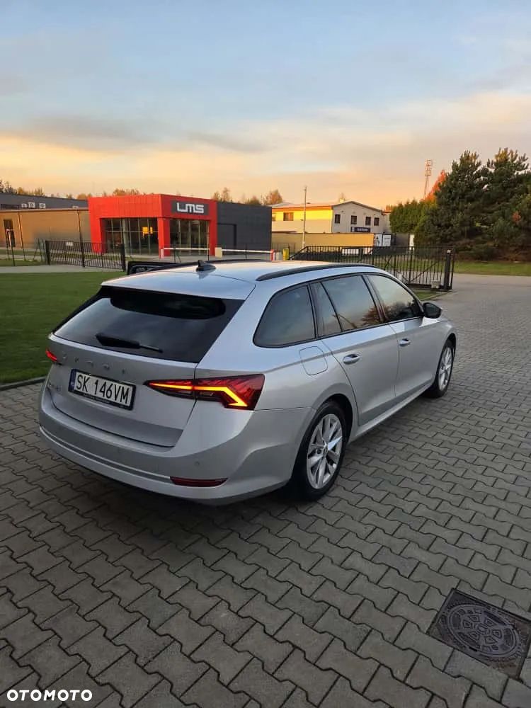 Skoda Octavia 2.0 TDI Ambition - 2