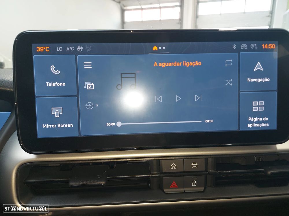 Jeep Avenger 1.2 e-Hybrid Altitude DCT - 23