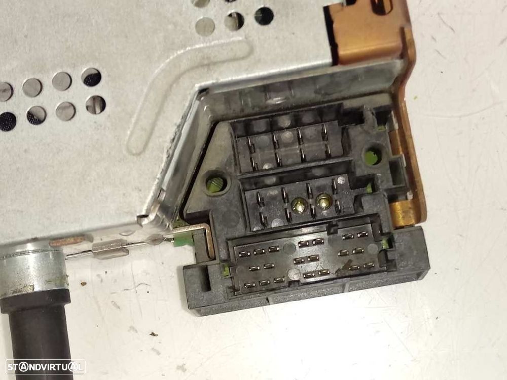 SISTEMA AUDIO / RADIO CD PEUGEOT 1007 2005 - 4