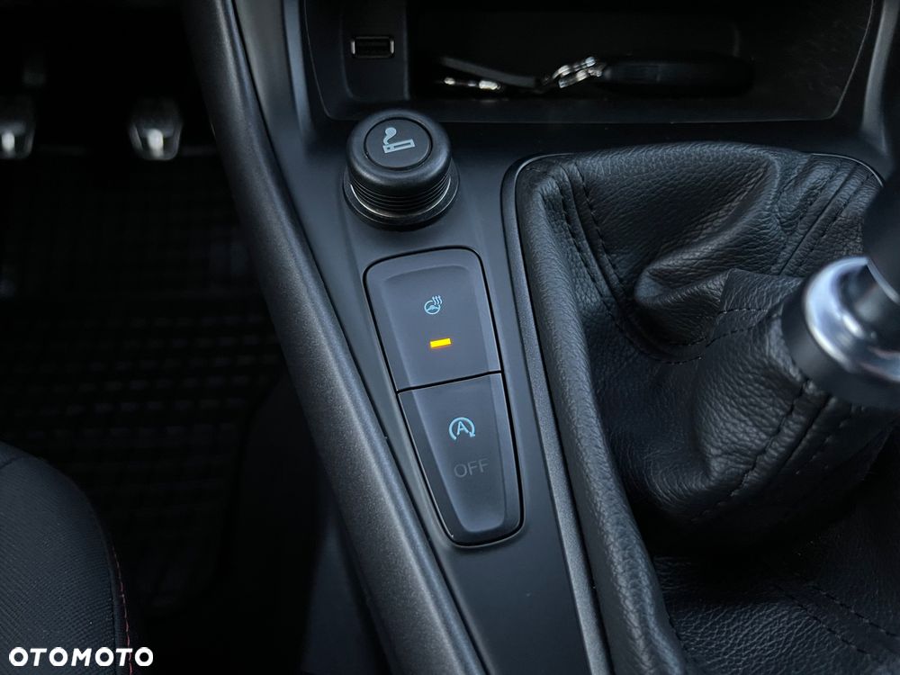 Ford Focus 1.0 EcoBoost ST-Line ASS - 23