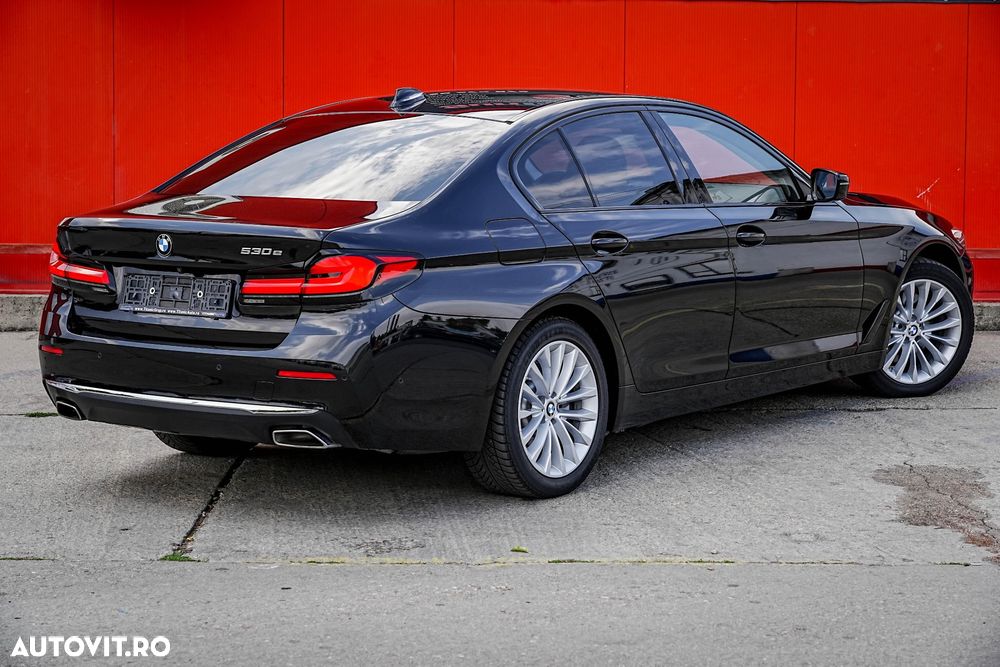 BMW Seria 5 530e AT PHEV - 12