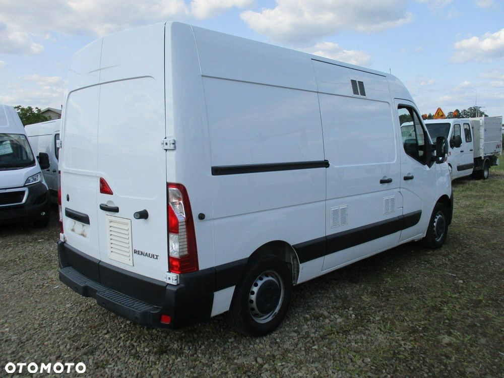 Renault Master - 3