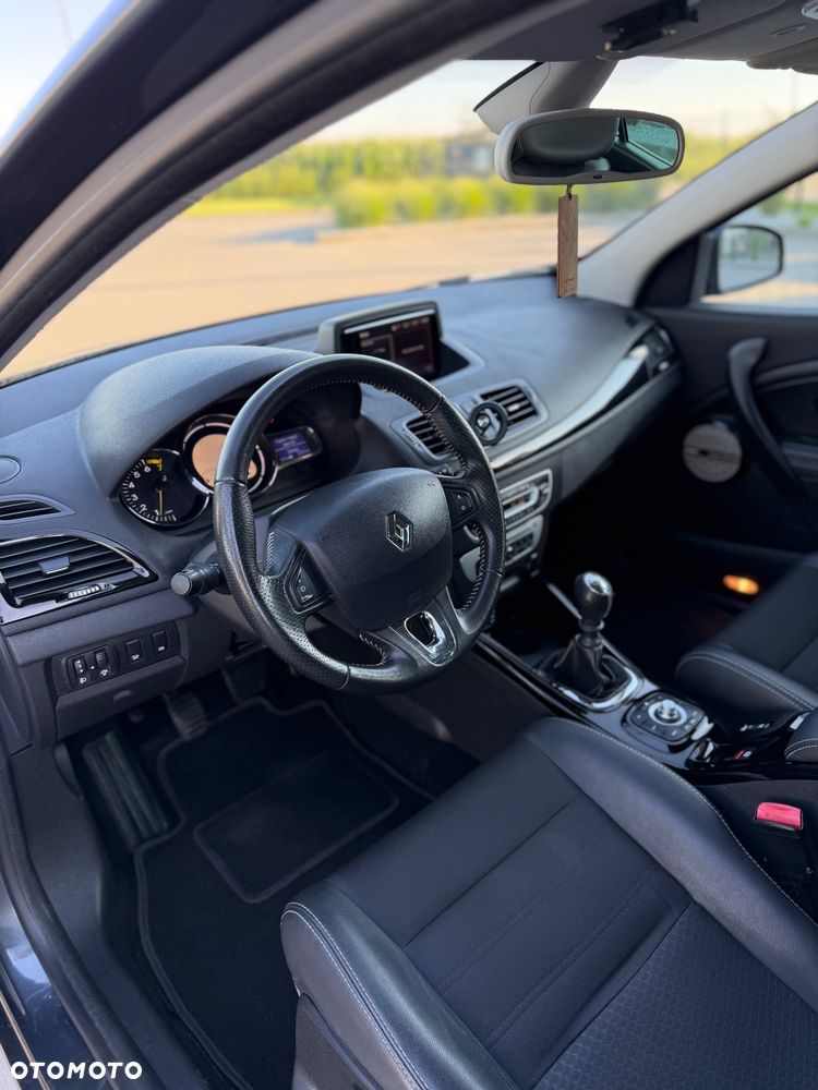 Renault Megane 1.2 16V TCe Energy Bose - 13