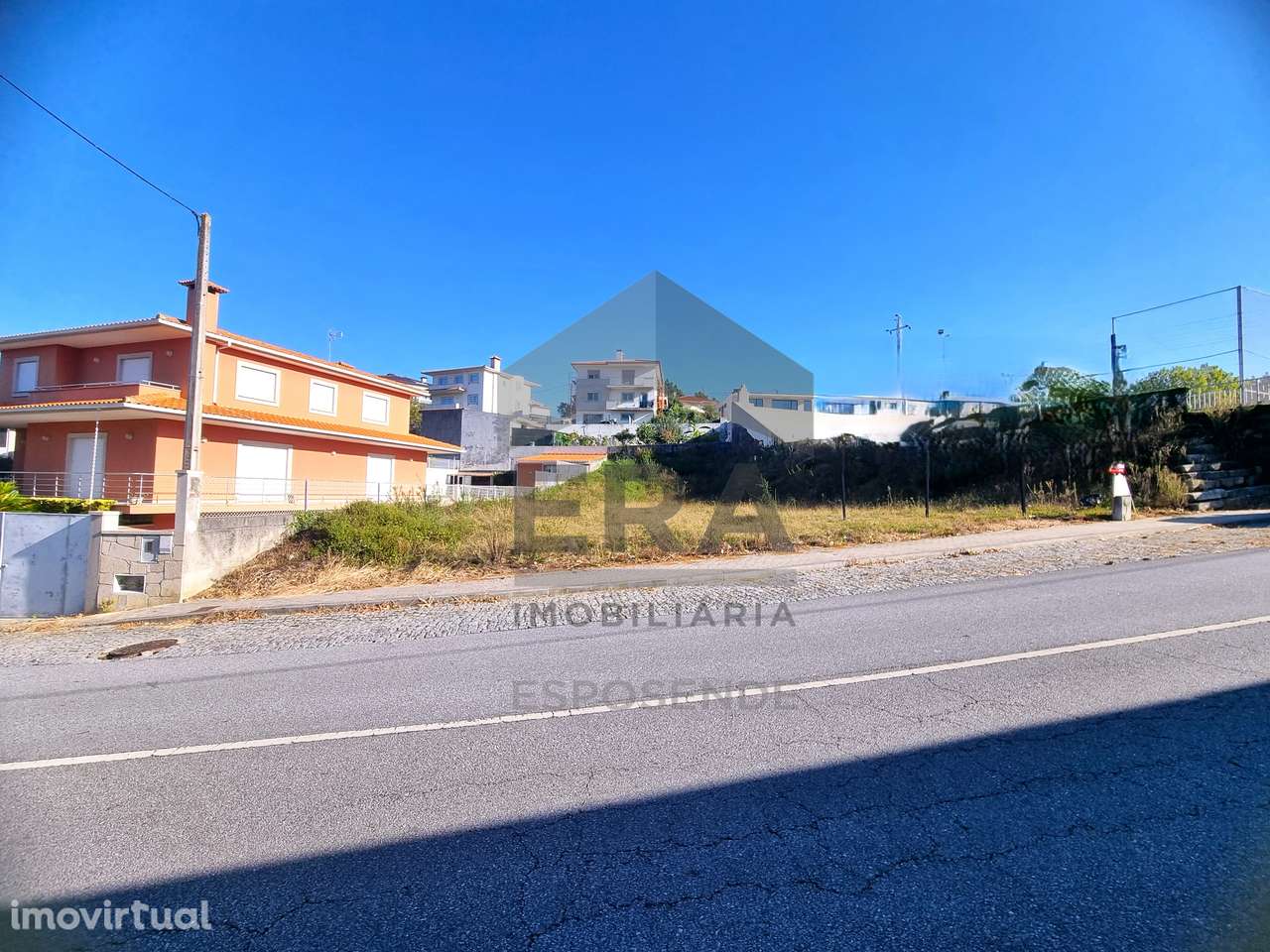 Terreno para Construção – 695m² - Grande imagem: 3/5