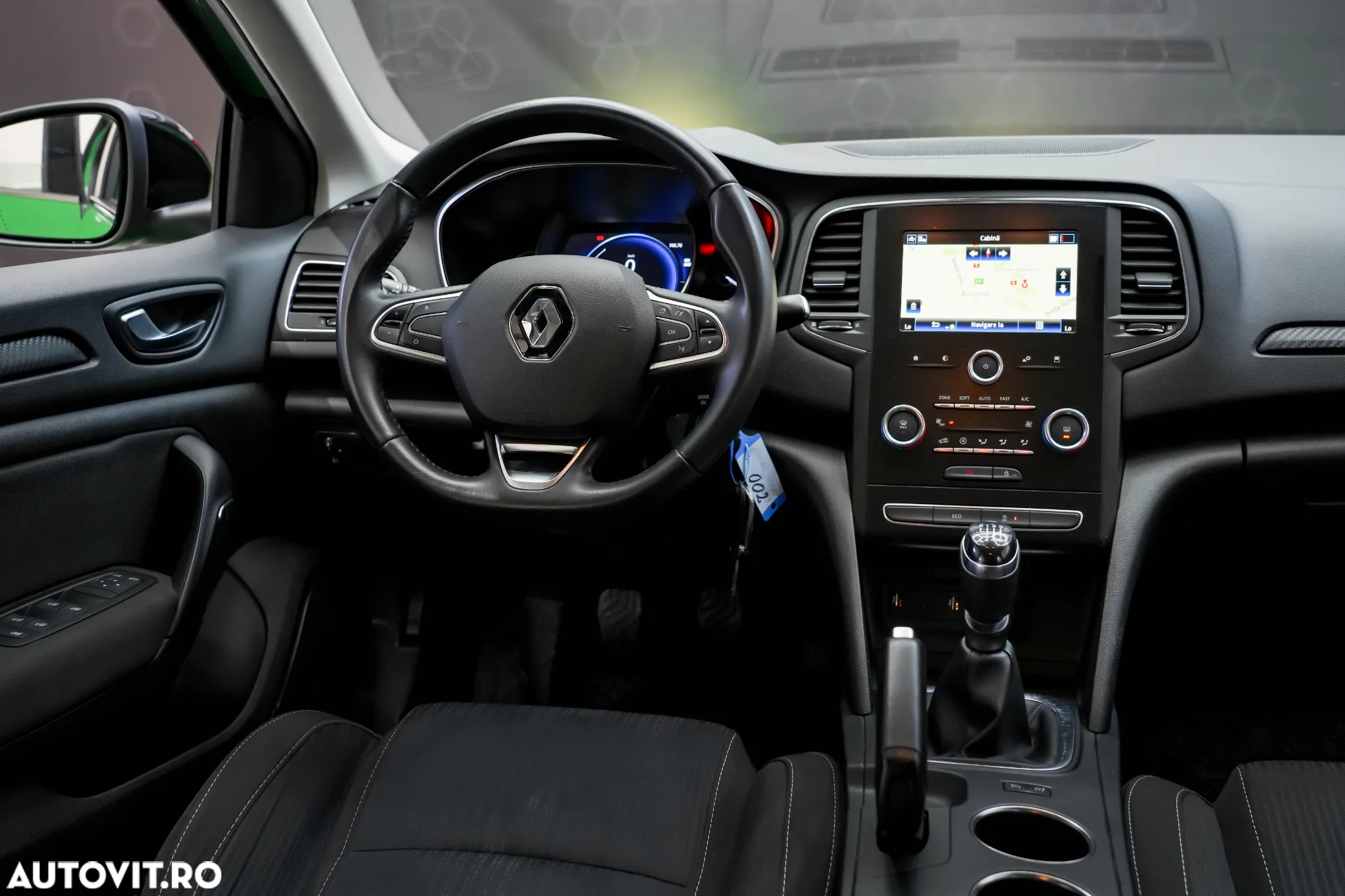 Renault Megane TCE GPF Zen - 6