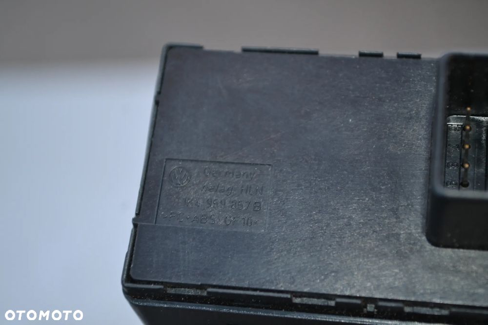 VW GOLF VI PANEL STEROWANIA 4 X SZYB ELEKTRYCZNYCH LUSTEREK 1K4959857B 1K0959565J - 7