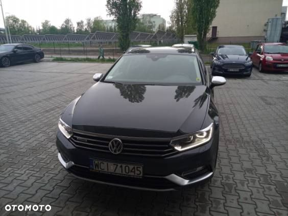 Volkswagen Passat Alltrack 2.0 TDI SCR 4Mot DSG - 8