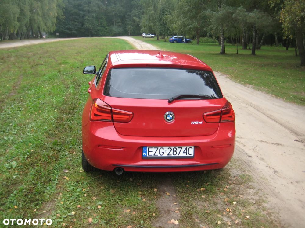 BMW Seria 1 116d Sport Line - 9