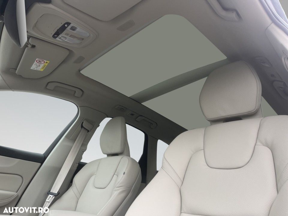 Volvo XC 60 T8 AWD AT PHEV Plus Bright - 18