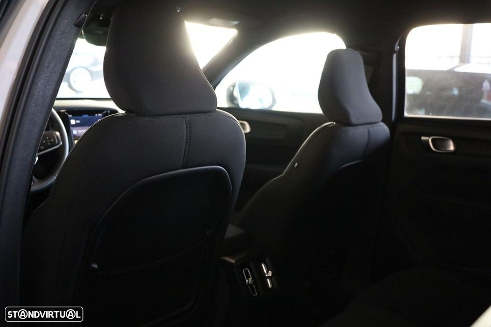 Volvo EX40 70 kWh Single Motor Core - 12