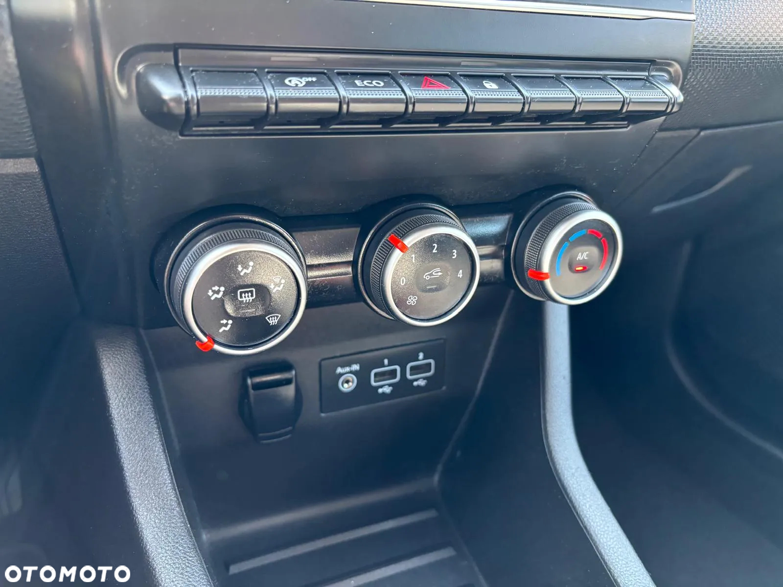Renault Clio 1.0 TCe Intens - 29