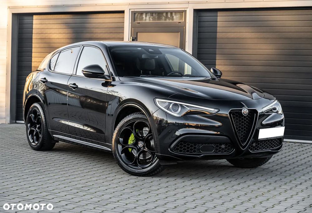 Alfa Romeo Stelvio 2.0 Turbo 16V AT8-Q4 Veloce - 6