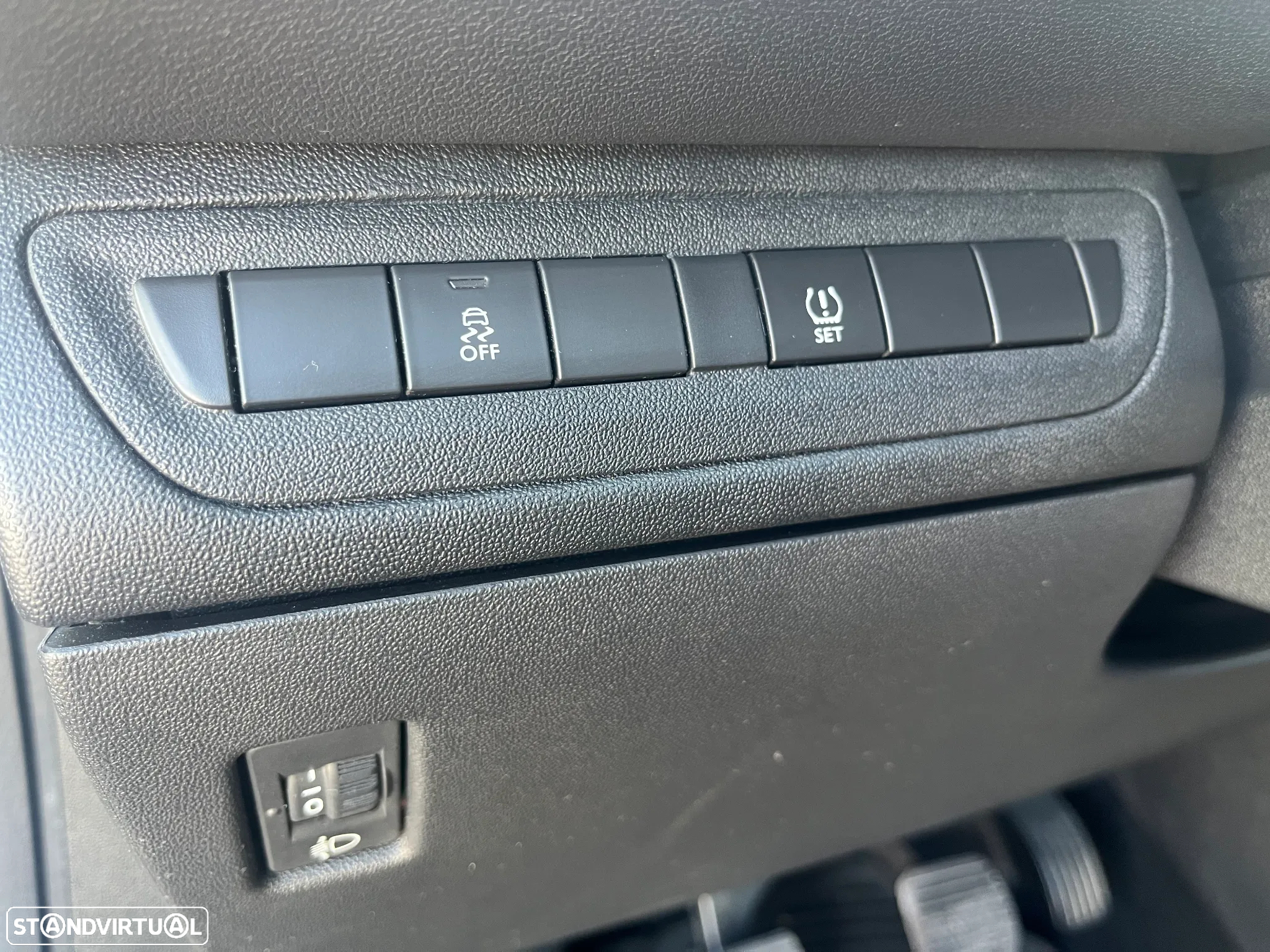 Peugeot 208 1.4 HDi Access - 12