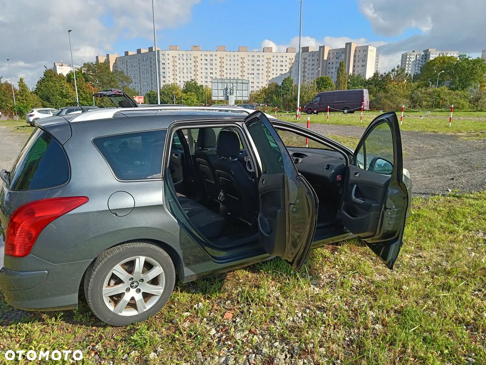 Peugeot 308 - 3