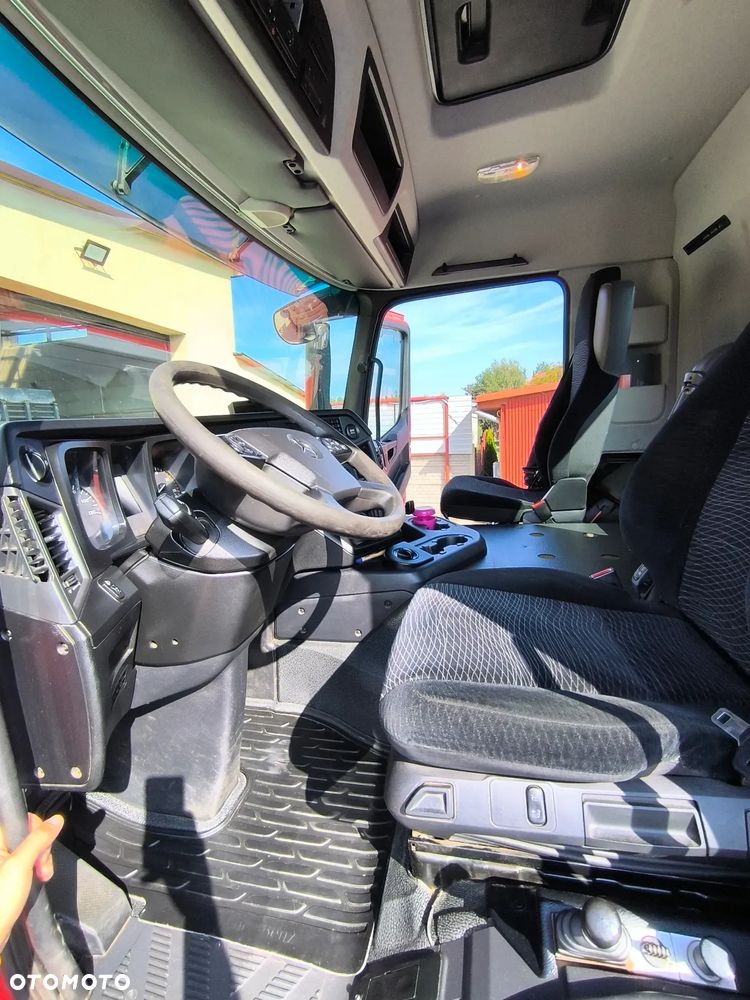 Mercedes-Benz Arocs - 19