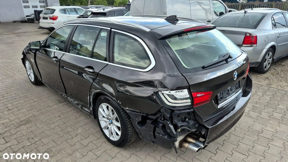 BMW Seria 5 520d Luxury Line - 4