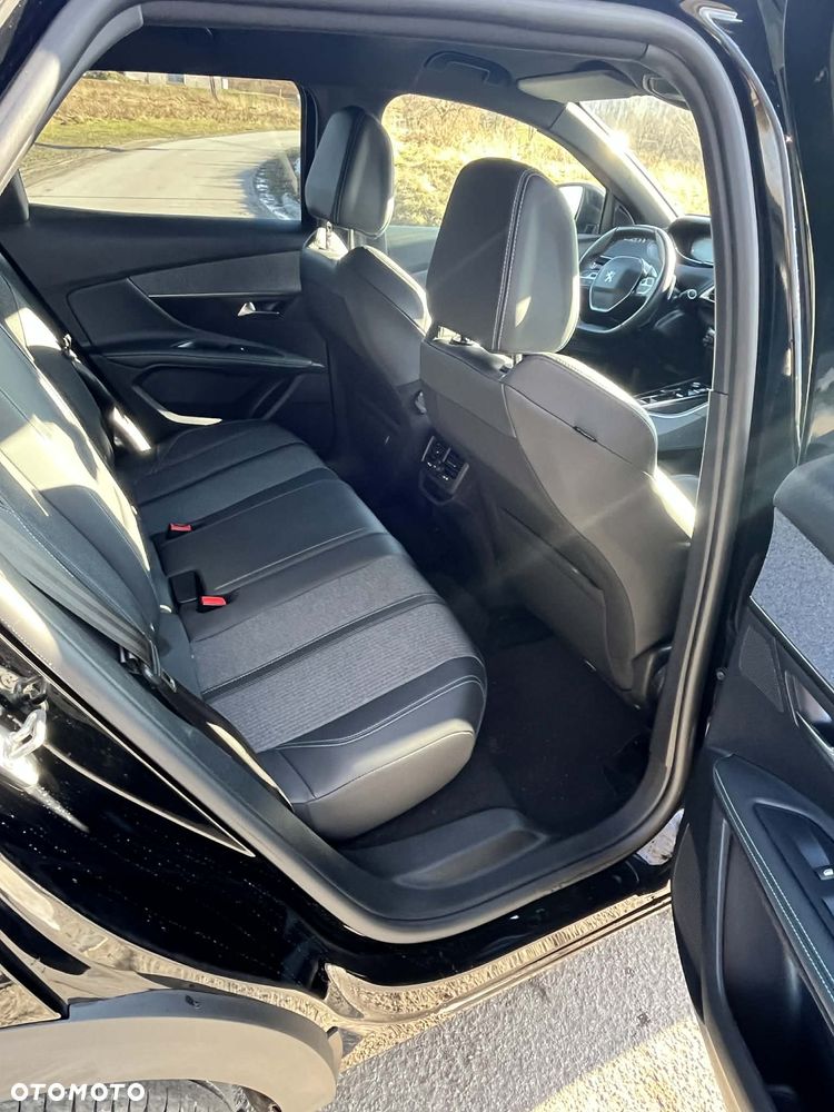 Peugeot 3008 1.2 PureTech Allure Pack S&S EAT8 - 16