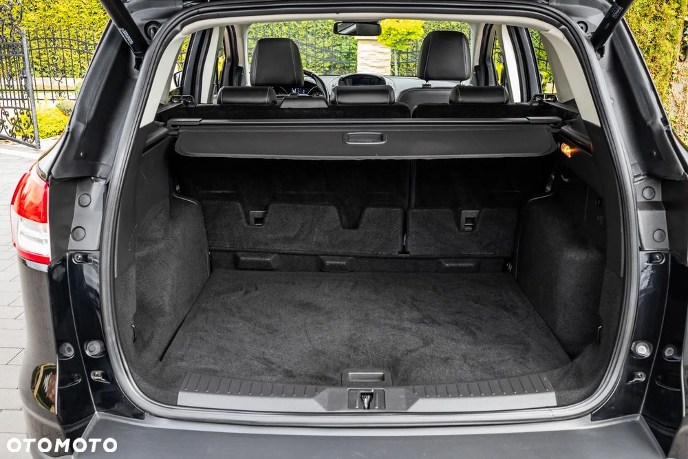 Ford Kuga 2.0 TDCi 4WD Titanium - 32