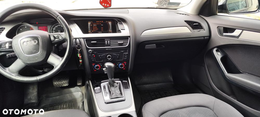 Audi A4 Avant 2.0 TDI Multitronic - 13