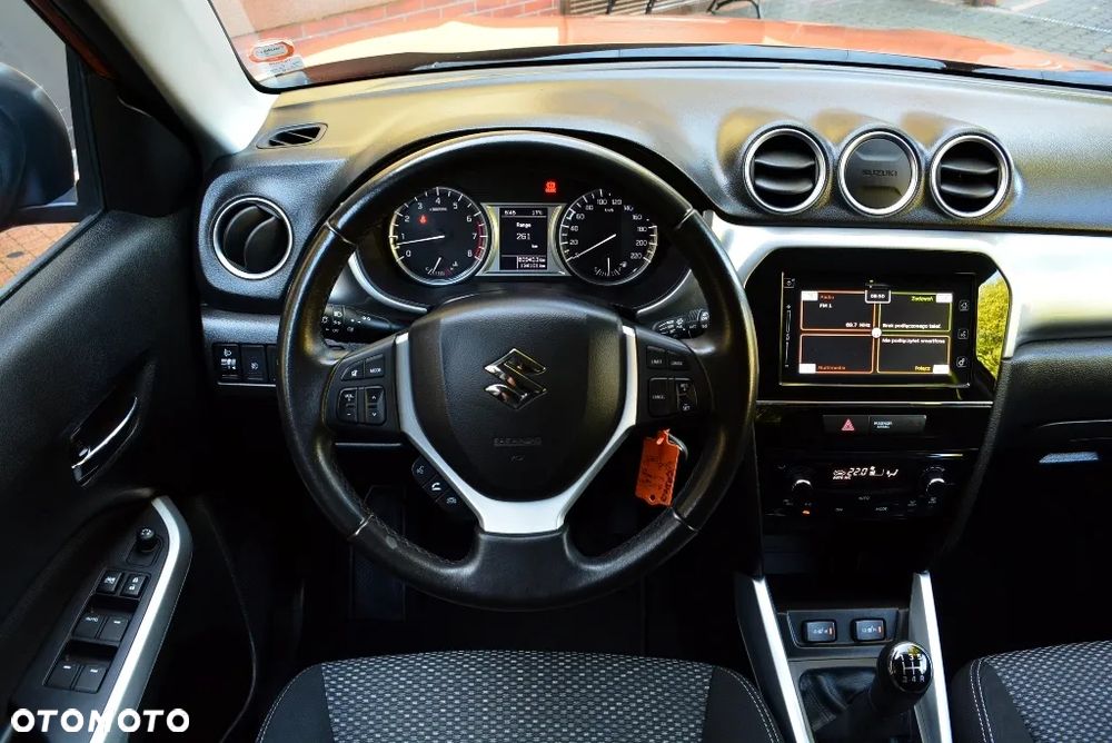 Suzuki Vitara 1.6 Elegance 2WD - 9