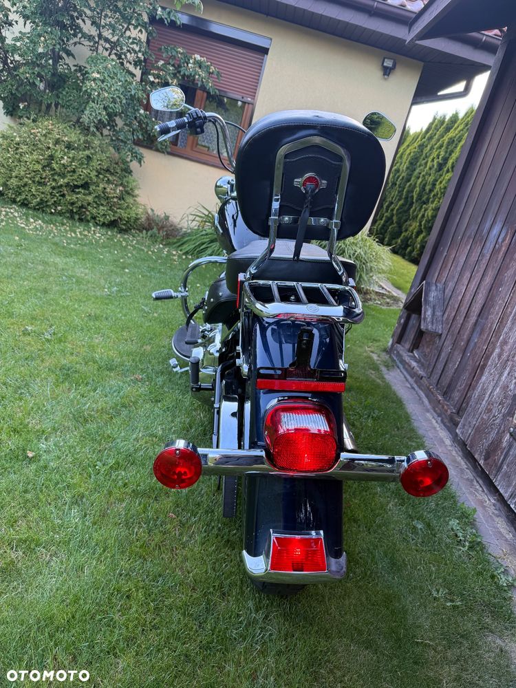 Harley-Davidson Softail Heritage Classic - 21